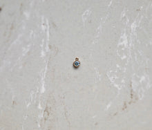 Charger l&#39;image dans la galerie, Aquamarine Blue Round 14kt Gold Filled Birthstone
